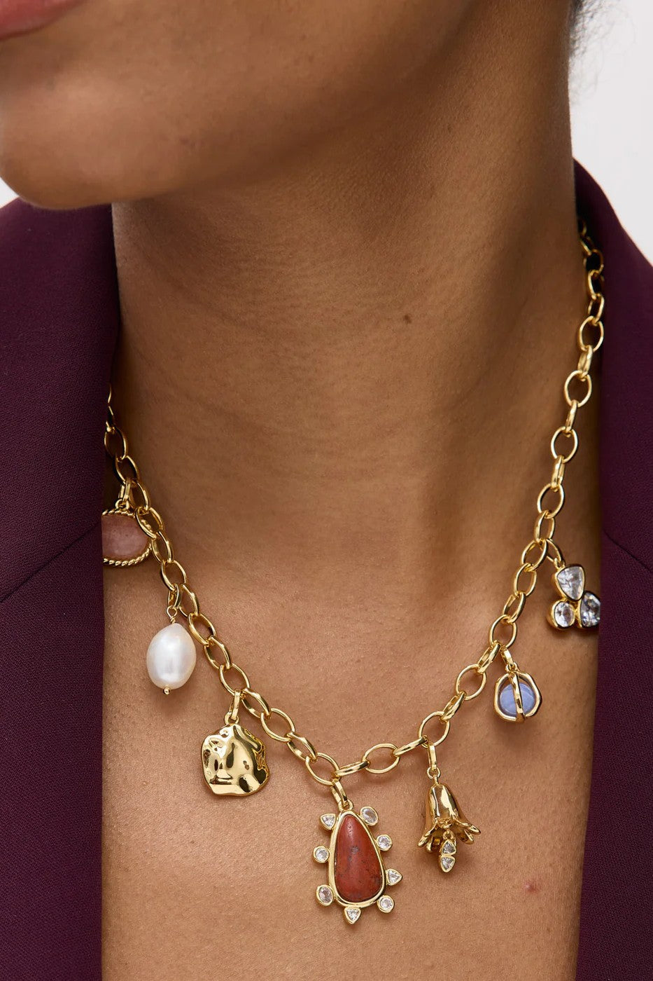 ARLET CHARM NECKLACE- GLD MULTI